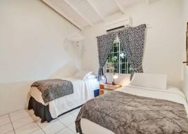 Hideaway Apartments Grenada 5