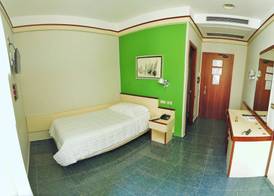 Le Petit Hotel 4