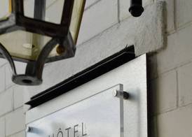 Hotel Douglas 3
