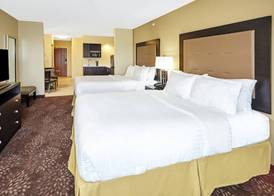 Holiday Inn Express & Suites SANDUSKY by IHG 5