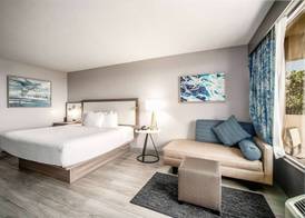 La Quinta by Wyndham Cocoa Beach Oceanfront 4