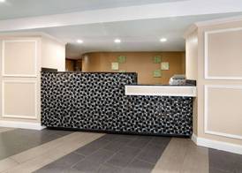 Rodeway Inn Syracuse Carrier Circle 4