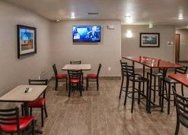 My Place Hotel Chicago West North Aurora Il 4