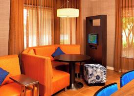 Courtyard by Marriott Cleveland Westlake 2