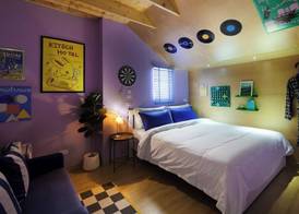 Kitsch Hotel 4