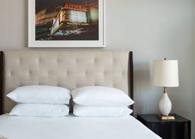 The Spectator Hotel 3