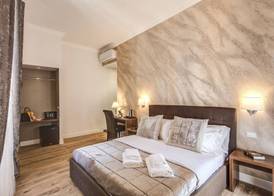 River Luxury Suites 5