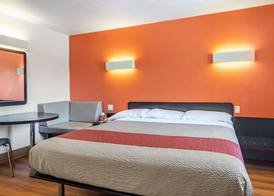 Motel 6-Youngstown, OH 5