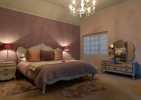 Hartford House 4