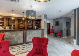 Hotel Plaza Lucice 3