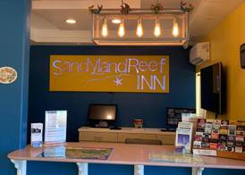 Sandyland Reef Inn 4