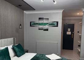 The Jacobean Hotel 3