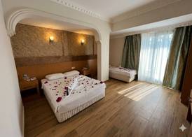 Britannia Hotel 2