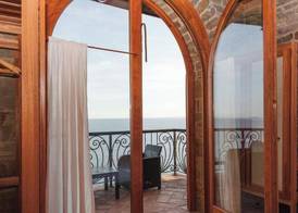 Kshira Oasis Qeparo - Boutique Beachfront Suites & Restaurant 5