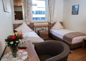 Lothringer Hof 3