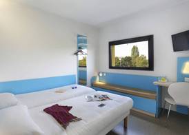 First Inn Hotel Blois 4