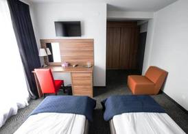 Hotel President 5