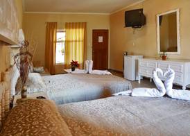 Hotel El Pueblito 5