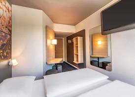 B&B HOTEL Freiburg-West 5