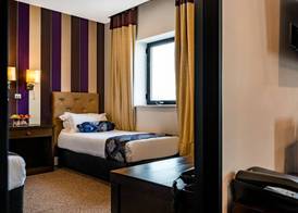 Grand Sapphire Hotel & Banqueting 5