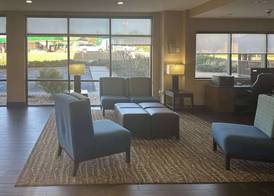Comfort Suites Macon Northwest 2