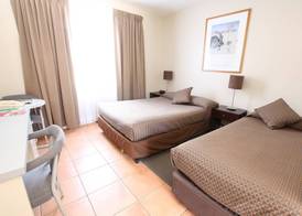 Forrest Hotel & Apartments 5
