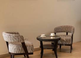 Living Room by Seasons Hotels 5