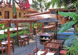 Traineira Vila Ventura Village 2