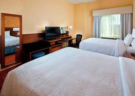 Fairfield Inn & Suites Houston Hobby Airport 4