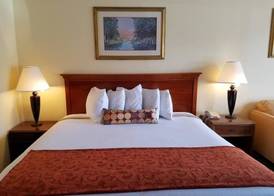 Sun Inn & Suites 5