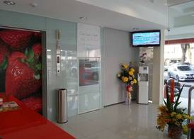 Hotel Strawberry Fields 2