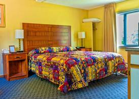 Parkers Motel 5