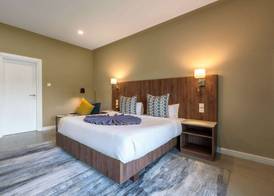 Central Hotel Ridge 2