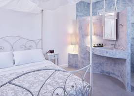 Orabel Suites Santorini (Adults Only) 3