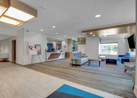 Holiday Inn Express & Suites PORTLAND-JANTZEN BEACH by IHG 2