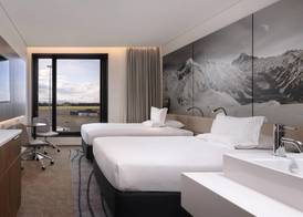 Novotel Christchurch Airport 3