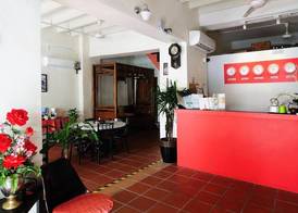 Red Inn Court 3
