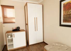 Loerie Guest Lodge 4