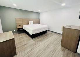 Rodeway Inn Mineola 3