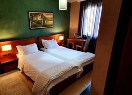 Nov Hotel 5