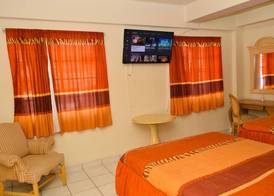 HOTEL BAEZA 5