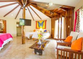 Tamarindo Village Hotel 3