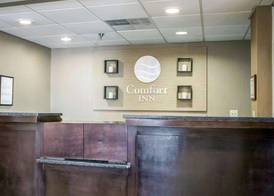 Comfort Inn & Suites Fuquay Varina 2
