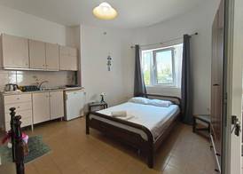 Albatross Apartments 4