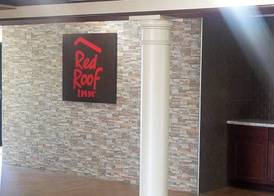Red Roof Inn & Suites Houston- Hobby Airport 3