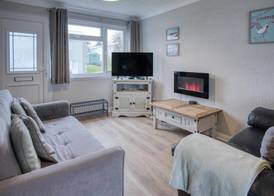Swanbrook - 2 Bedroom Chalet- Freshwater East 2