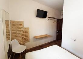 Hostel Café FRENTEABASTOS 4