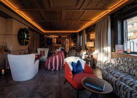 Eight Cortina 5