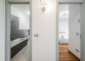 Emilia Suite Street 4