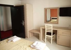 Hotel Pogradeci 4